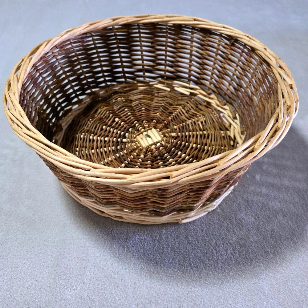 Vintage Round Wicker Serving Basket 12 in Clear Liner Two Tone Woven